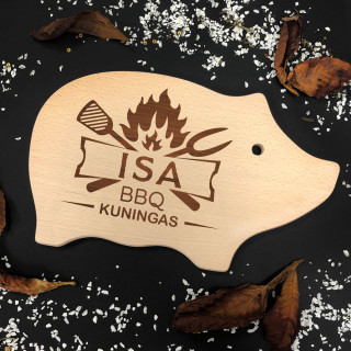 XL graveeritud puidust lõikelaud „ISA on BBQ kuningas“