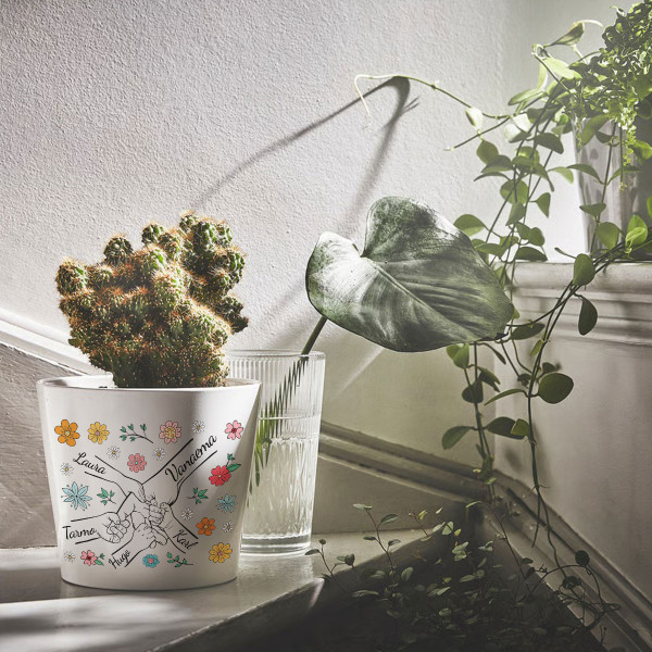 Elegantne lillepott "Vanaema ja lapselapsed" lapselaste nimedega