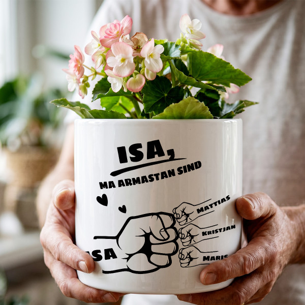 Keraamiline vaas "Isa ja lapsed" laste nimedega