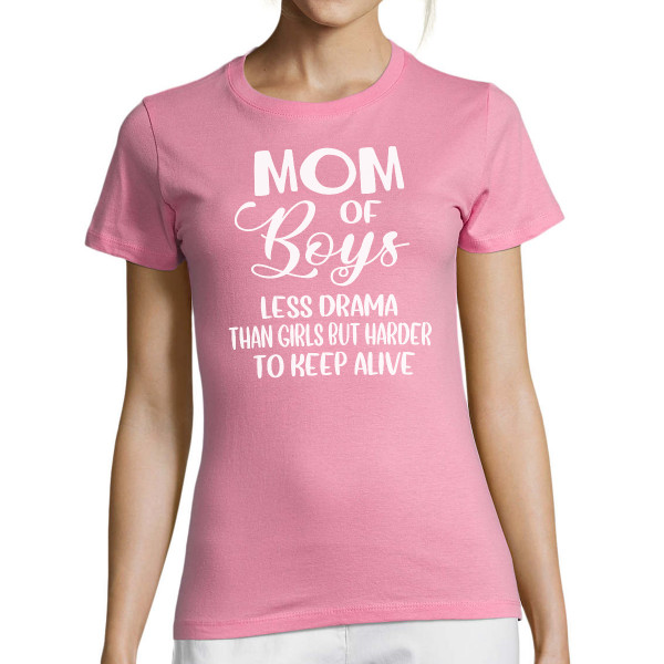 Naiste T-särk "Mom of boys"