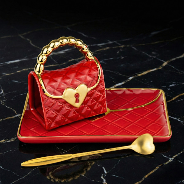 Tass "Käekott" alustassi ja südamekujulise lusikaga