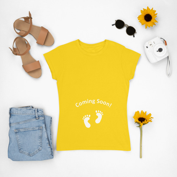 Naiste T-särk "Coming soon"